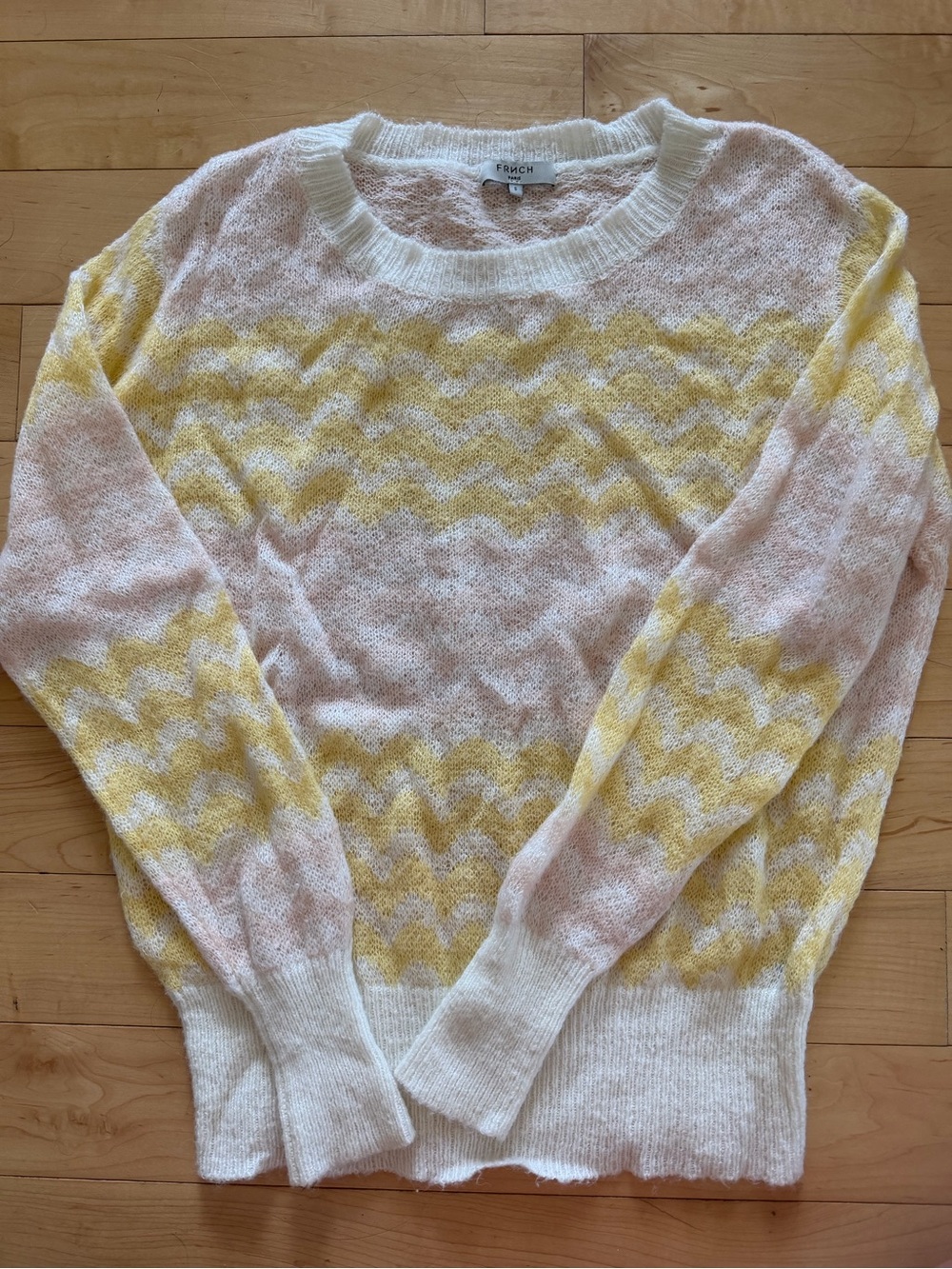 FRNCH Women’s Yellow & Pink Chevron Crewneck Sweater size small